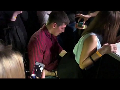 ❤️ ரஷ்ய இரவு விடுதியில் உண்மையான செக்ஸ். 18 வயது ரஷ்ய பெண் ஆசனவாய் மற்றும் பிறப்புறுப்பில் இரவு விடுதியில் புணர்ந்தார் ❤️❌ தரமான செக்ஸ் எங்களிடம்% ta.mrpornogratis.ru% ﹏